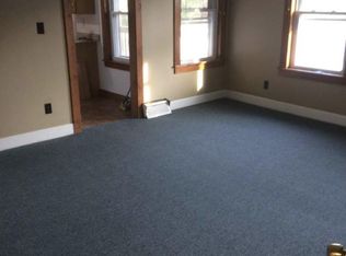 227 Chapman St #2, Greenfield, MA 01301