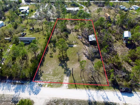 15802 Seagrass Dr, Perry, FL 32348