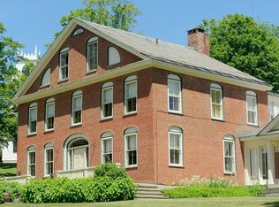 25 Lawrence Hill Rd, Weston, VT 05161