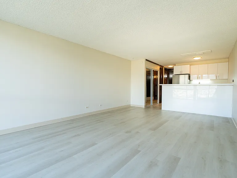 2611 Ala Wai Blvd #1704 — Photo 5