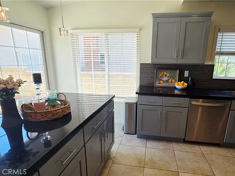 1234 Summersworth Pl — Photo 7