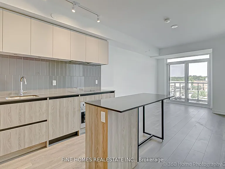 8 Beverley Glen Blvd #503 — Photo 8