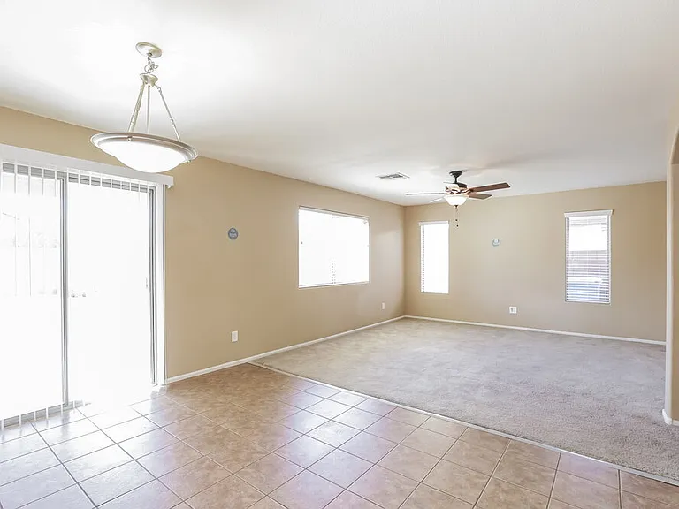 2343 W Running Deer Trl — Photo 5