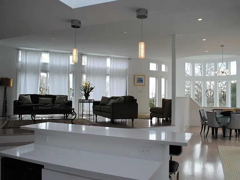 40 Bluff Rd — Photo 5