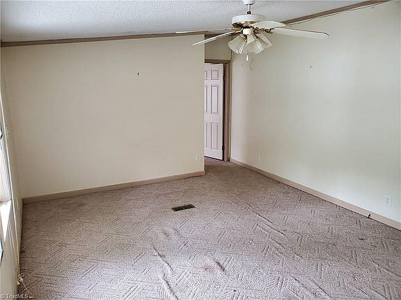 2nd image of 5514 Bridgehill Ct