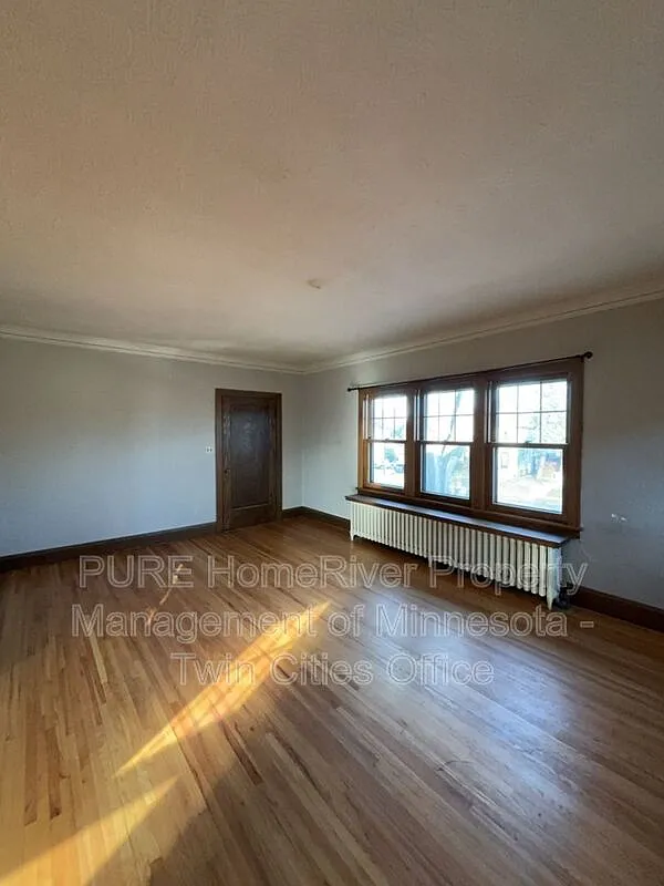 2 bed, 1.0 bath, 1276 sqft, $1,795 — Photo 4