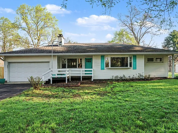 223 Hartman Rd, Niles, MI 49120
