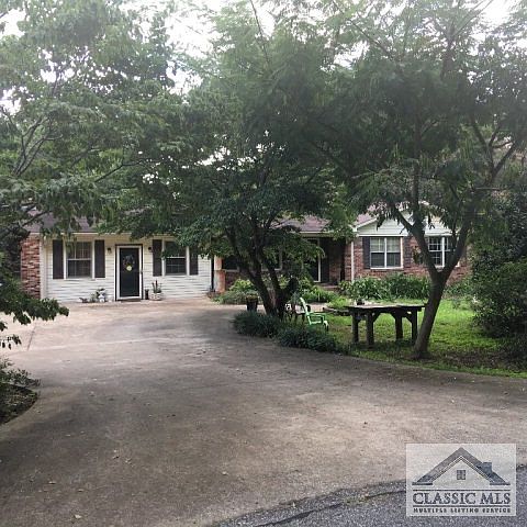 1st image of 105 McAlpin Dr