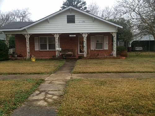 1st image of 405 Franklin St