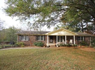 1110 Brentwood St, Paris, TN 38242