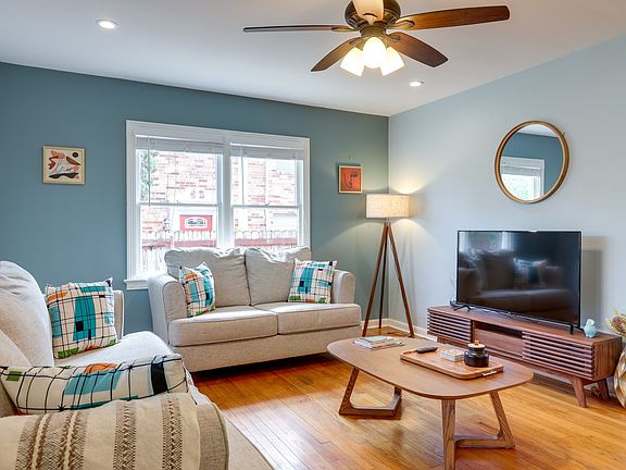 5th image of 4517 Avenue P 1/2