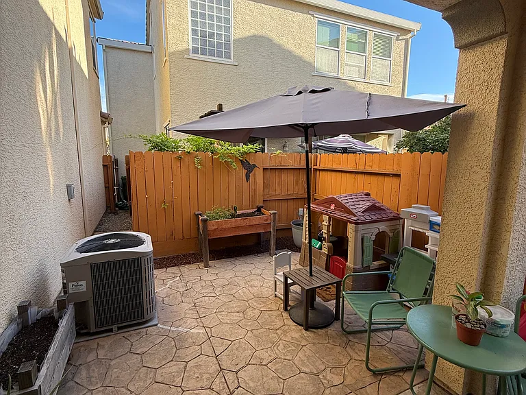 5004 Ocean Ln — Photo 33