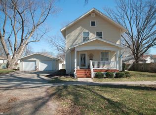 607 N 13th St, Clarinda, IA 51632