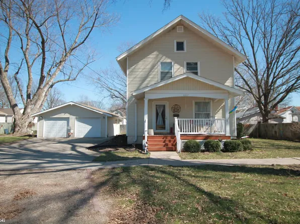 607 N 13th St, Clarinda, IA 51632