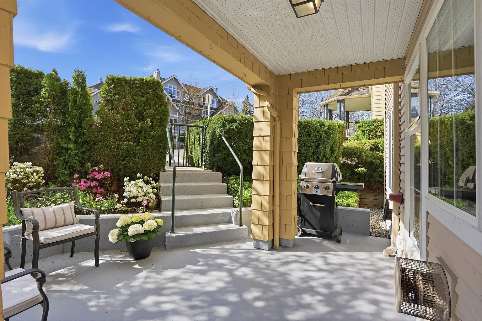 5555 13a Ave #107 photo 1