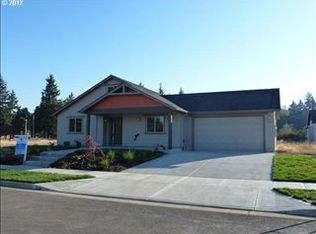 2150 Cardinal Ave, Stayton, OR 97383