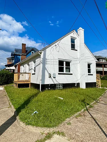 394 Center St Photo 1 394 Center St Photo 1