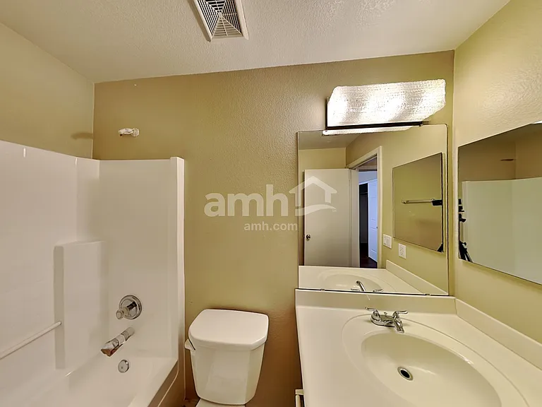 16425 N 113th Dr — Photo 13