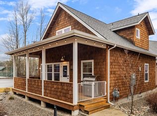 20 Hitchcock Dr, Dover, ID 83825