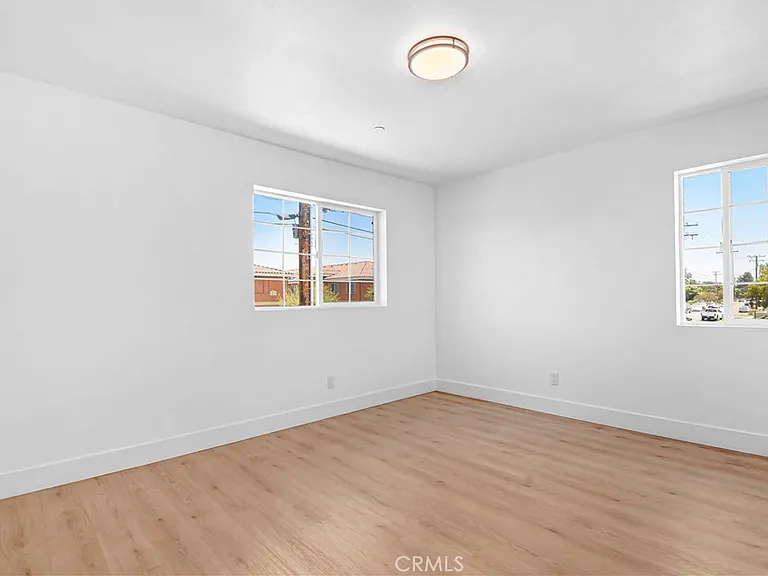 16385 Valencia Ave #2 — Photo 9