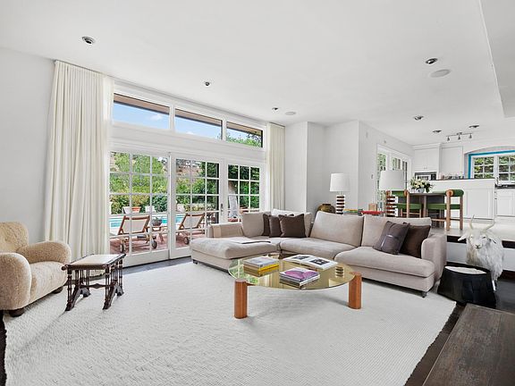 4th image of 10213 Cielo Dr