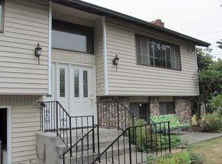 1820 S Troutdale Rd, Troutdale, OR 97060