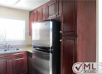 3rd image of 5540 Owensmouth Ave APT 306