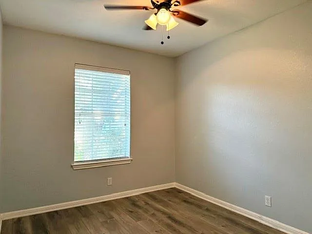 210 Fistral Dr — Photo 11