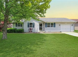 3324 Moultrie Ave, Mattoon, IL 61938