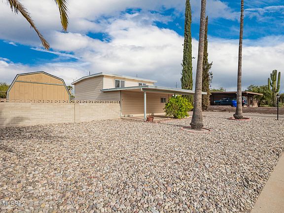 2nd image of 8331 E Balfour Dr