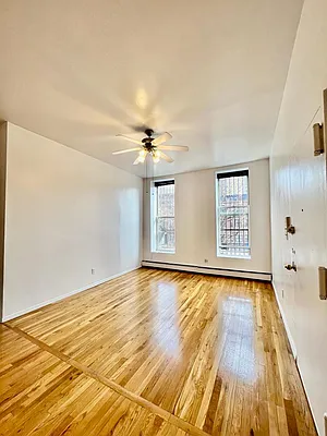 Rented by David Berkowitz, LREB | media 5