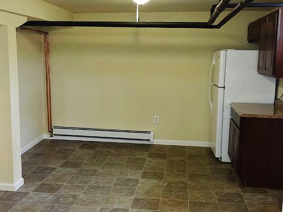 Picture of similar basement unit
