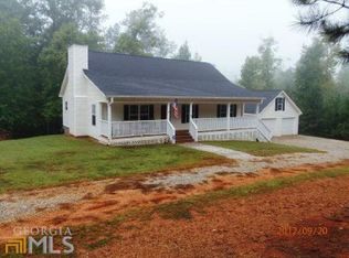 77 S Grayson Trl, Hogansville, GA 30230
