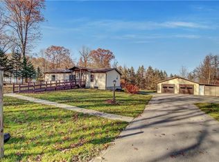 221 Hilltop Acres, Slippery Rock, PA 16057