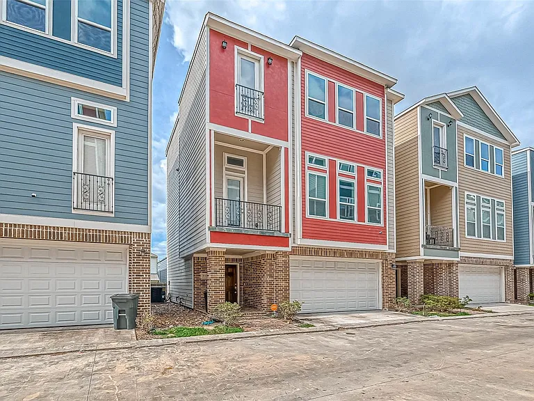 2113 Bidwell Dr — Photo 45