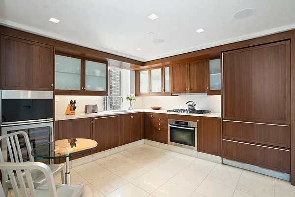 Sold by Douglas Elliman | media 4