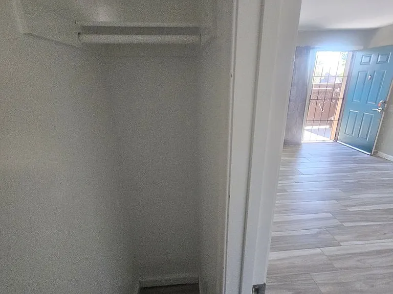 3454 Castle Glen Dr #113 — Photo 22
