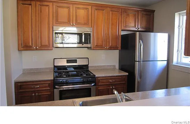 418 Tondo Cir — Photo 2