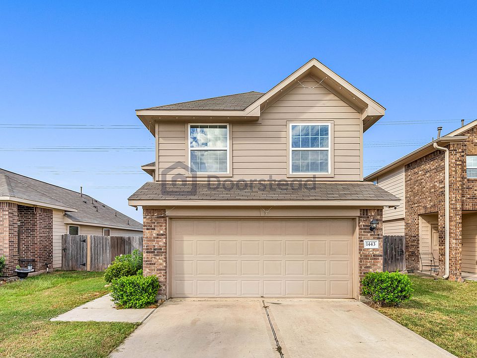 1st image of 1443 Oxford Meadows Dr