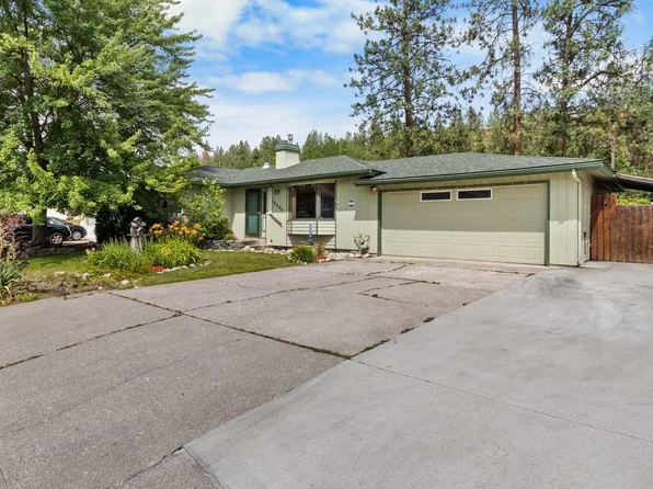 6204 N Oxford Dr, Spokane, WA 99208