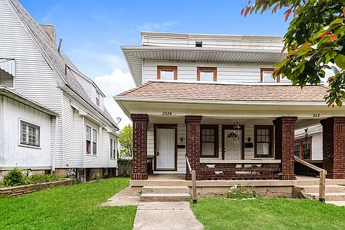 2322-2324 Eastview Ave Photo 1