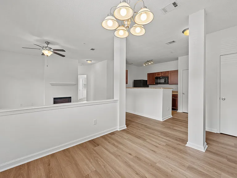 Avana Lexington — Photo 37