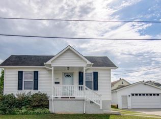 336 Bowman St, Vinton, VA 24179
