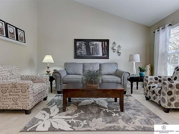 5th image of 7922 S 157th Ave