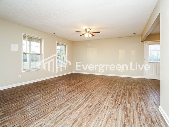 3rd image of 21471 Nelson Ln