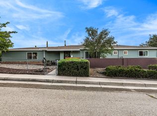 1701 Vassar Dr SE, Albuquerque, NM 87106