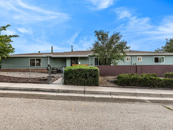 1701 Vassar Dr SE, Albuquerque, NM 87106