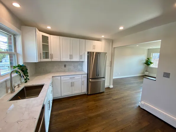 11 E Main St APT 10, Little Falls, NJ 07424