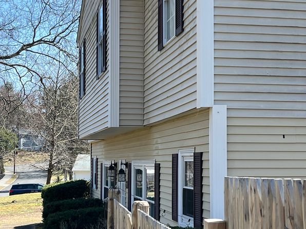 28 Crestview Dr