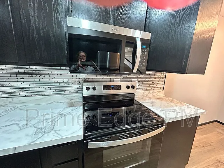 1841 Ridgehaven Ct #4 — Photo 6